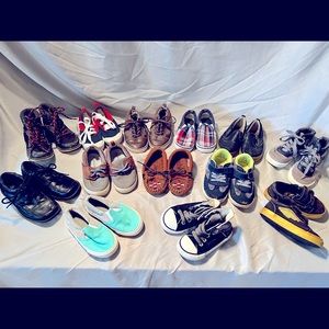 Lot of Shoes Size 7 little kid-Vans, Converse, Minnetonka, Carters, Gap & more!